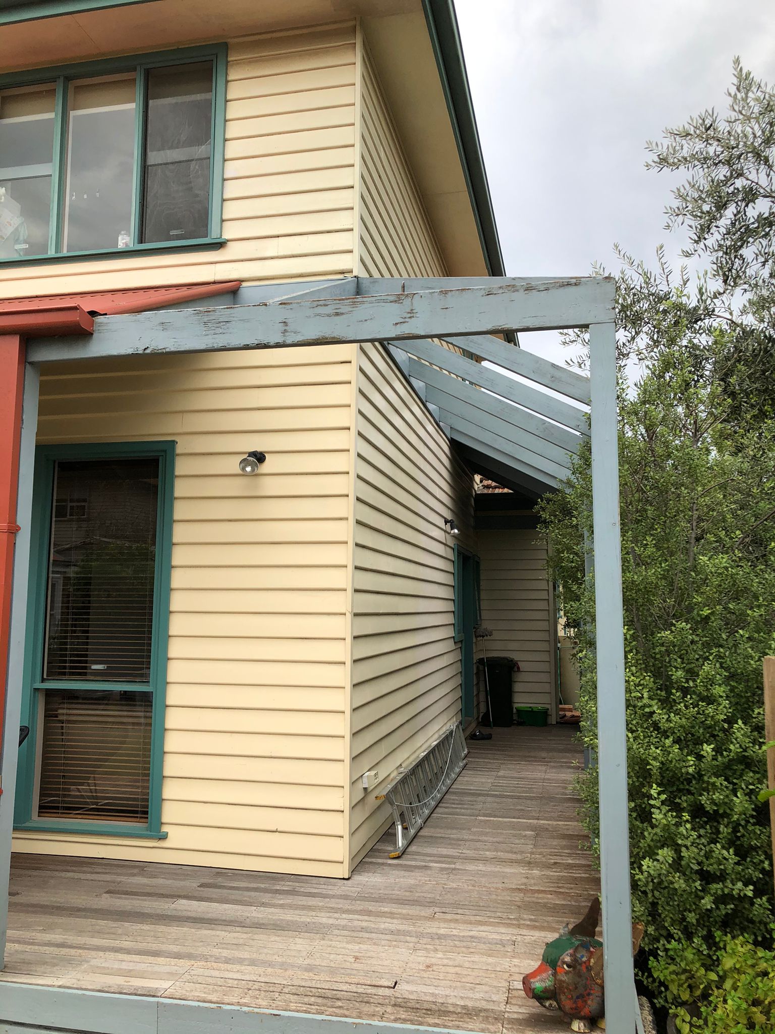 Exterior Painting                                                                                                                                      <p>BEFORE:&nbsp;</p>

<p><img alt="" src="/Images/20220123-1001-Project-Item-0022ba45-18f9-4784-99bc-973dad06e836.jpg" style="height:400px; width:300px" /><img alt="" src="/Images/20220123-1001-Project-Item-1f2bf17c-8ee8-47bc-81f5-c4c27ce1e1b2.jpg" style="height:400px; width:300px" /><img alt="" src="/Images/20220123-1001-Project-Item-1249e348-b08b-44d9-830f-39656028ee51.jpg" style="height:400px; width:300px" /></p>

<p>AFTER:&nbsp;</p>

<p><img alt="" src="/Images/20220123-1001-Project-Item-437db7e5-5db5-4e54-b816-0731efe13fc1.jpg" style="height:400px; width:300px" /><img alt="" src="/Images/20220123-1001-Project-Item-33447577-c400-465d-a79a-b9c9be81926a.jpg" style="height:400px; width:300px" /><img alt="" src="/Images/20220123-1001-Project-Item-7d94f34f-b8f2-4ec5-978f-7352bc5789e3.jpg" style="height:400px; width:300px" /></p>
